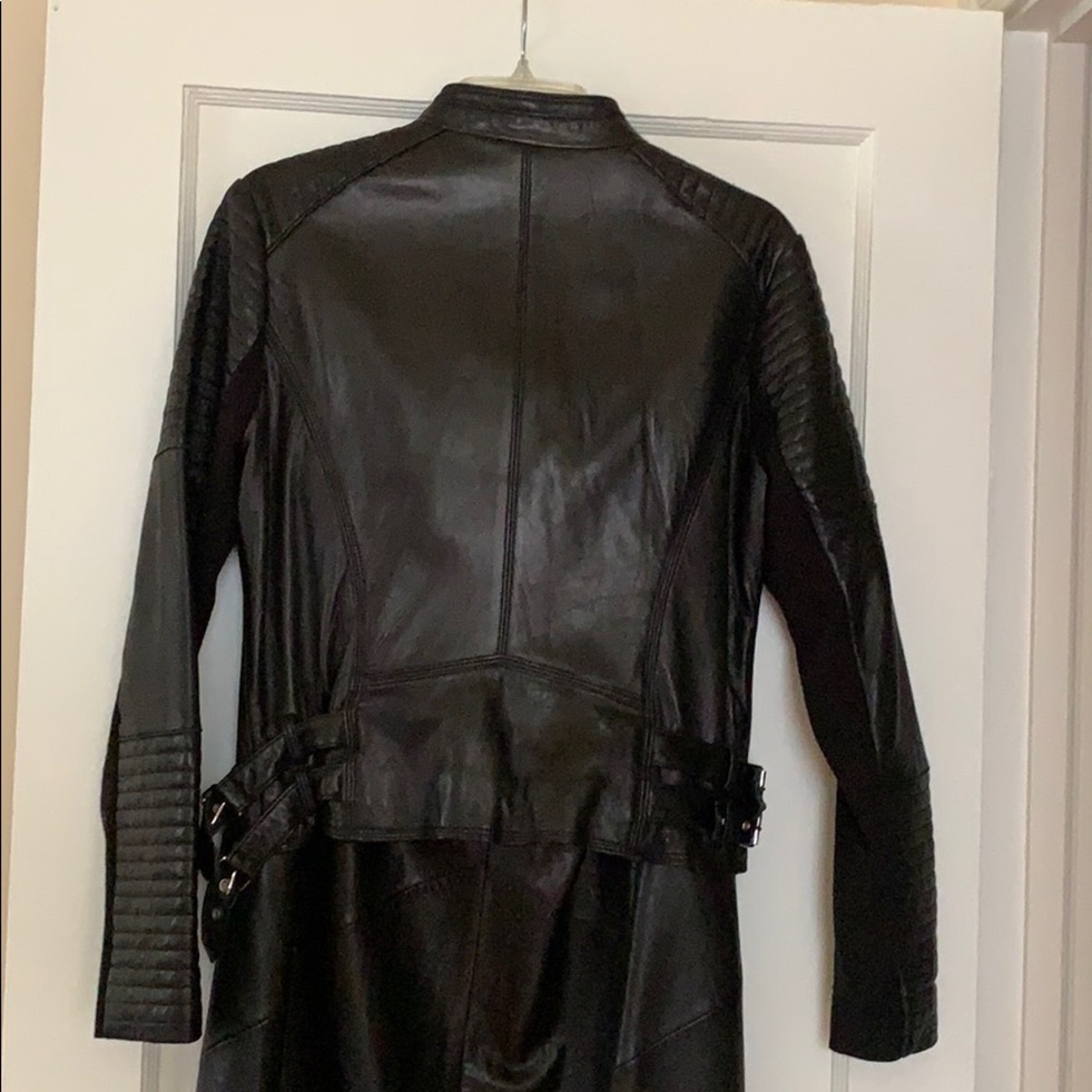 Leather jacket - Picture 3 of 6